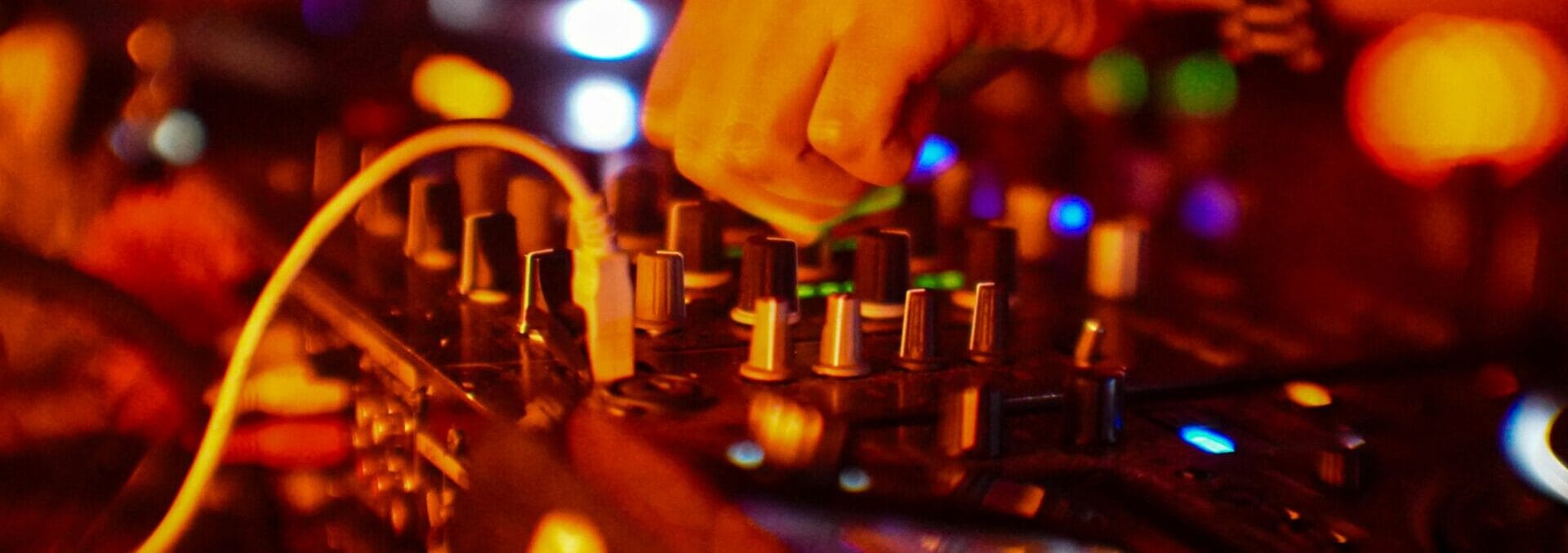 Quel matériel DJ choisir pour débuter ?